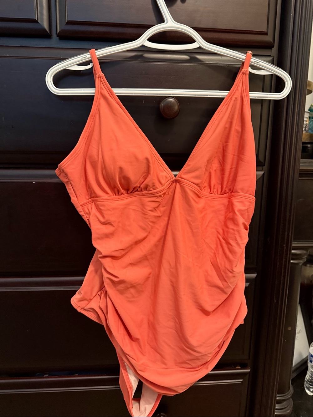 Cupshe Coral V-Neck One-Piece Swimsuit